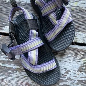 Chaco z1 toddler girl size 10 EUC